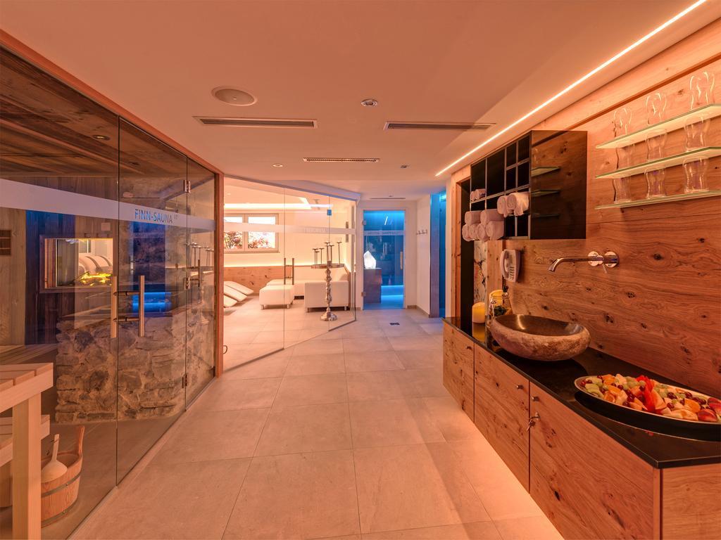 Alpenhof Pitztal Hotel 3*